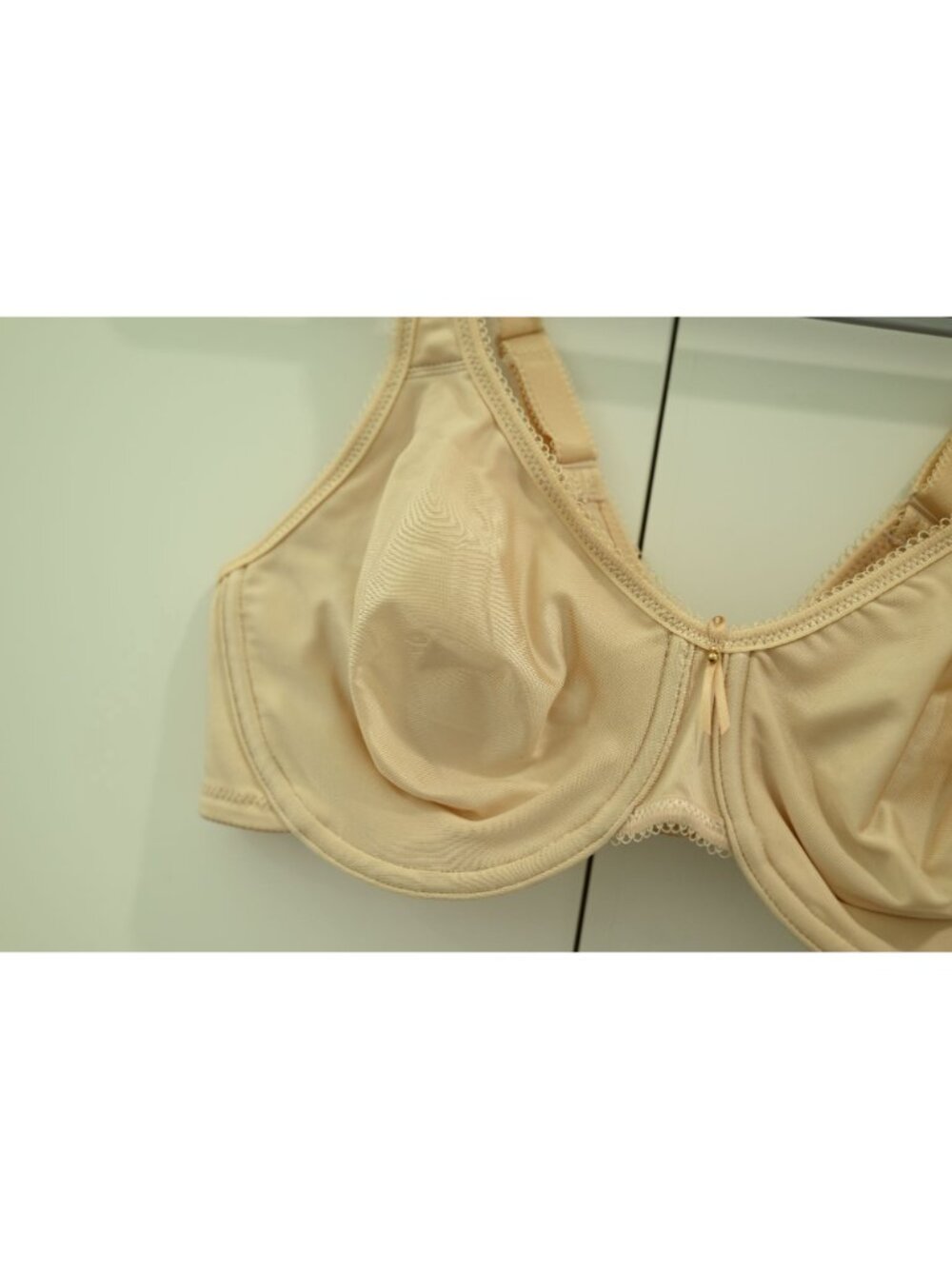 NWT Wacoal Basic Beauty Full Figure Seamless Underwire Bra Sz 38C Nude 855192 - Picture 3 of 6